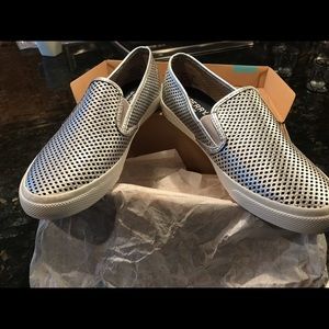 Sperry top siders - new